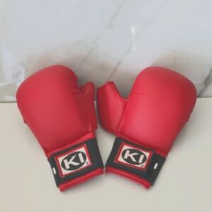 K-1 Karate Gloves | Red sparring Gloves Kids Unisex